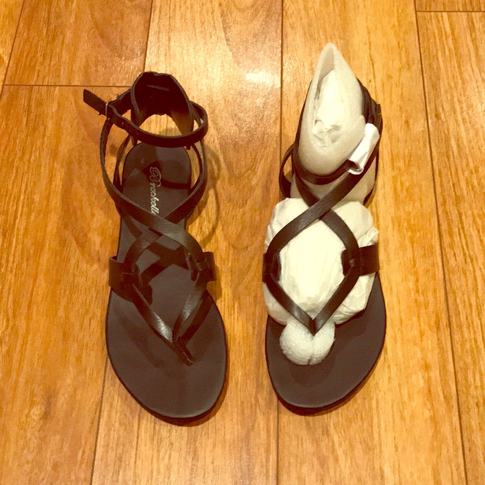 Strappy sandals